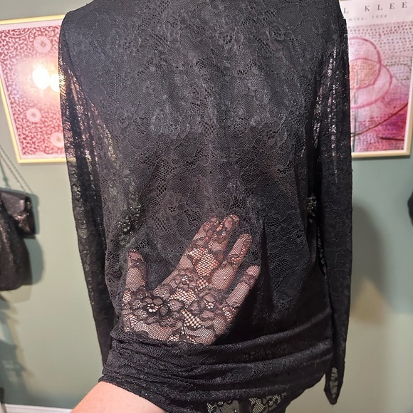 Torrid Black Sheath Shirt Mock Neck Long Sleeve Size XL 😻 - Picture 3 of 6
